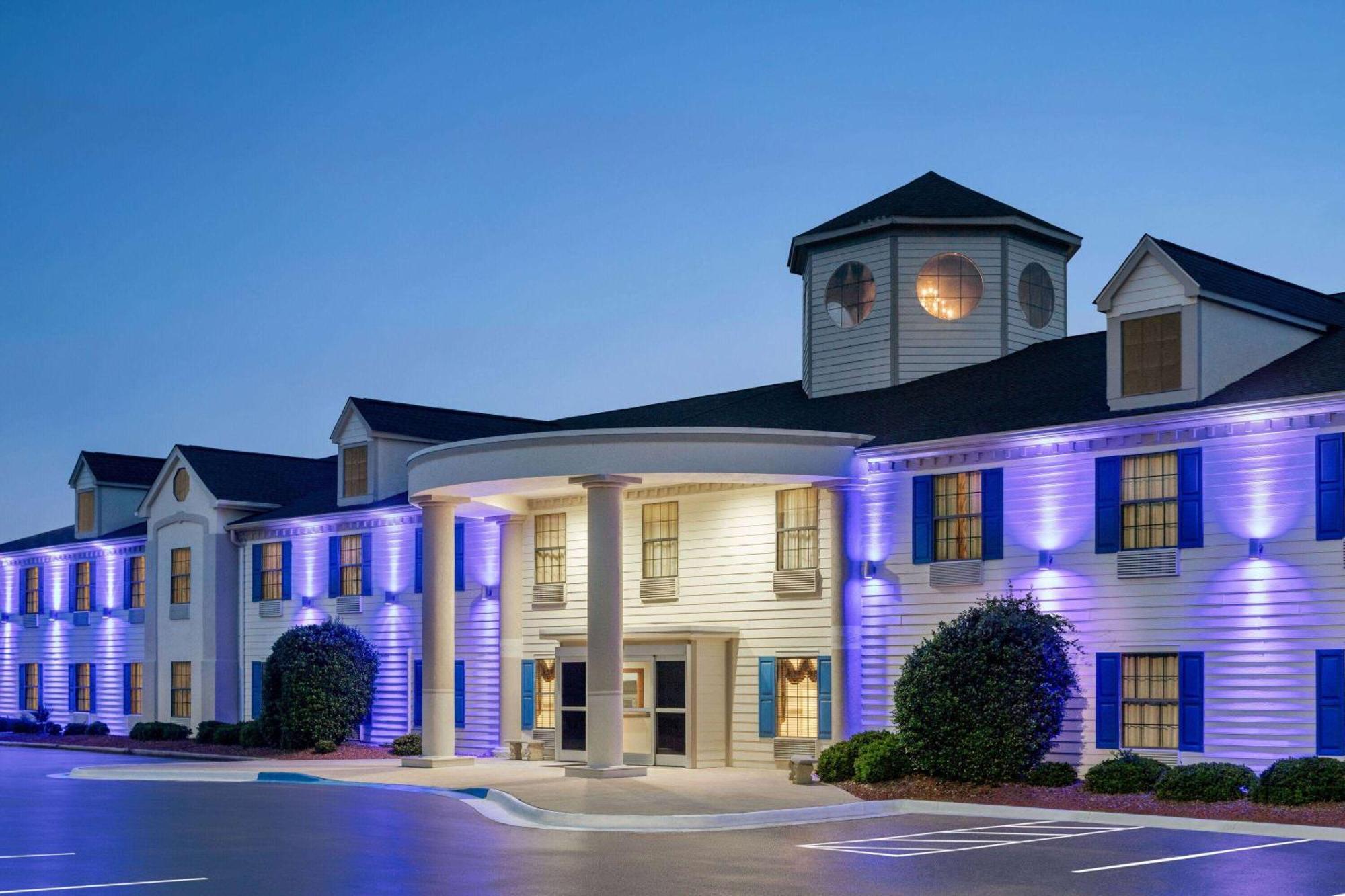 Hotel Days By Wyndham 2*